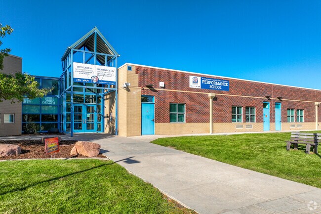 Northridge Elementary School in Longmont maintains a grade of C on Niche.com.