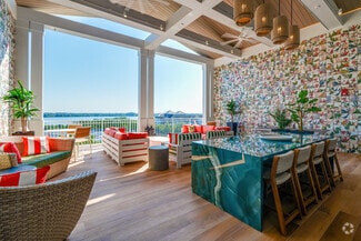 2050 Jake St, Orlando, FL 32814