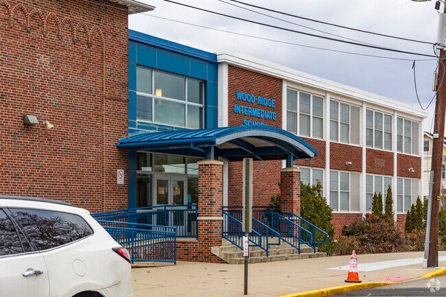 Wood ridge Intermediate 3