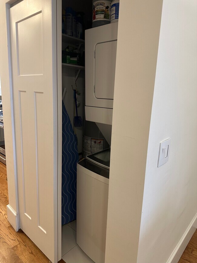 418 Pleasant St unit 418.5, Beloit, WI 53511 - photo 6