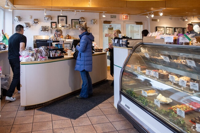 Lake Forest offers diverse dining and shopping, including gourmet stops like Foodstuffs.