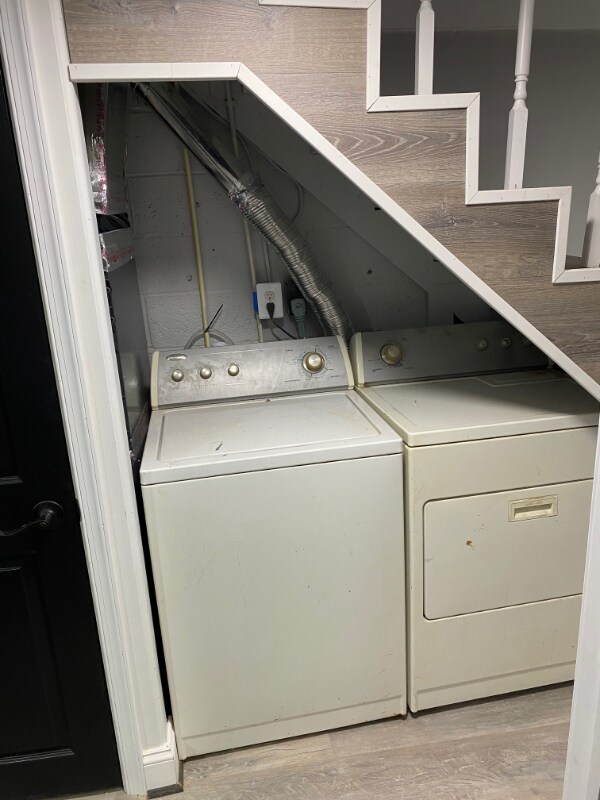 2848 Edgecombe Cir S, Baltimore, MD 21215 - photo 2