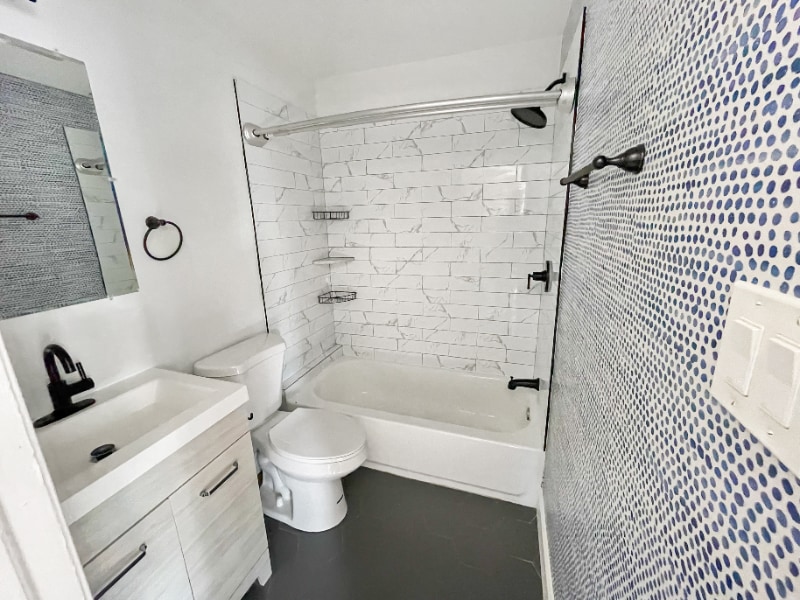 5145 Pine St unit 3A, Philadelphia, PA 19143 - photo 1