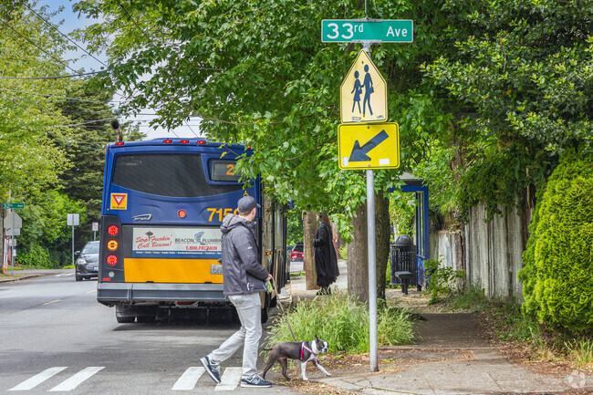 There are some public transportation options for Madrona residents such as bus route 2.