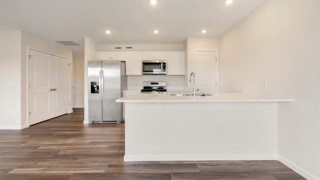 702 Chellberge Pass, New Haven, IN 46774 - photo 3