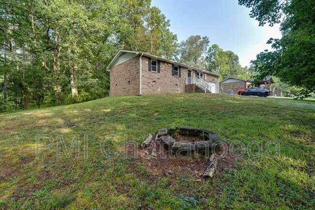 876 Childress Hollow Rd, Chickamauga, GA 30707 - photo 3