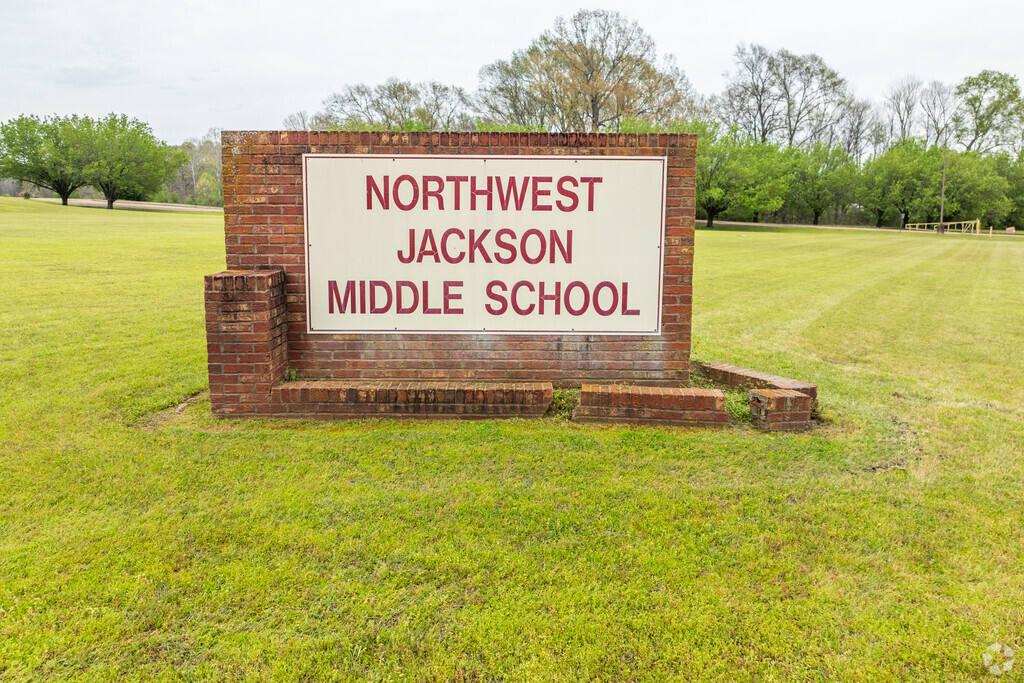 Northwest Jackson IBMYP Middle School is a public school located in Jackson.