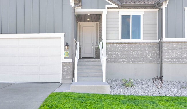 8636 N Weston Way, Lake Point, UT 84074 - photo 3