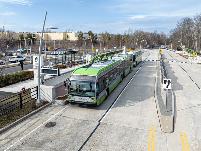 Newington’s CTfastrak busway stations provide seamless connections to Hartford and New Britain, making regional travel fast and efficient for residents.