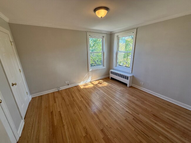 2950 W Arthur Ave unit 3, Chicago, IL 60645 - photo 7