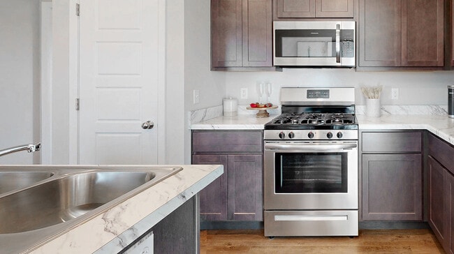 Divisional EI Kitchen Stainless Steel Appliances