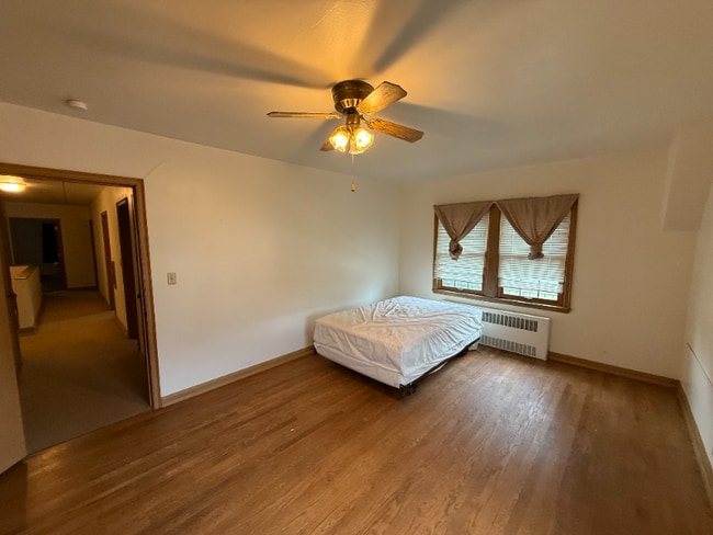 523 St Clair Ave, Sheboygan, WI 53081 - photo 4