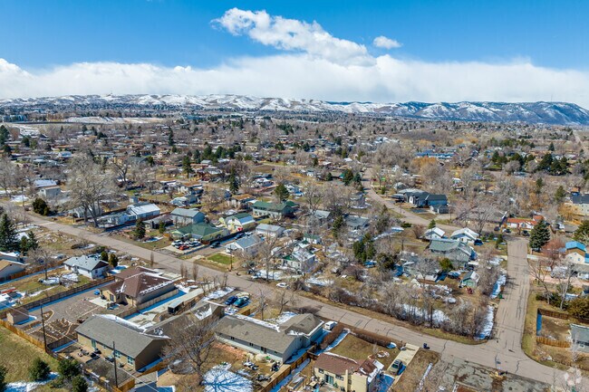Aerial view of the Daniels neighborhood looking west from 8th Avenue.