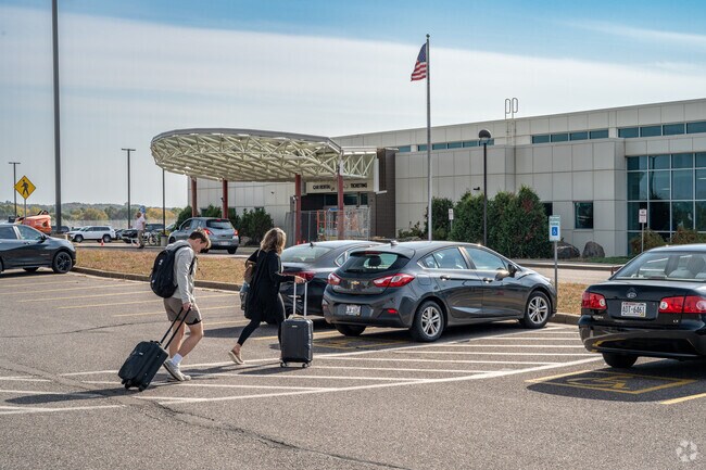 Airport neighborhood residents enjoy the convenient travel access.