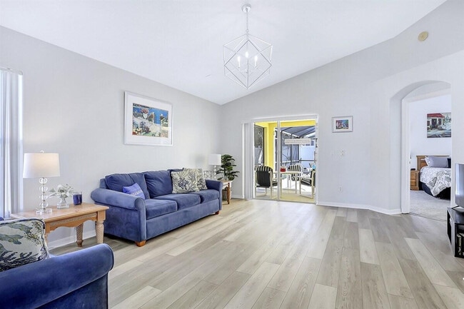 7832 Myrtle Oak Ln unit ID1059224P, Kissimmee, FL 34747 - photo 3