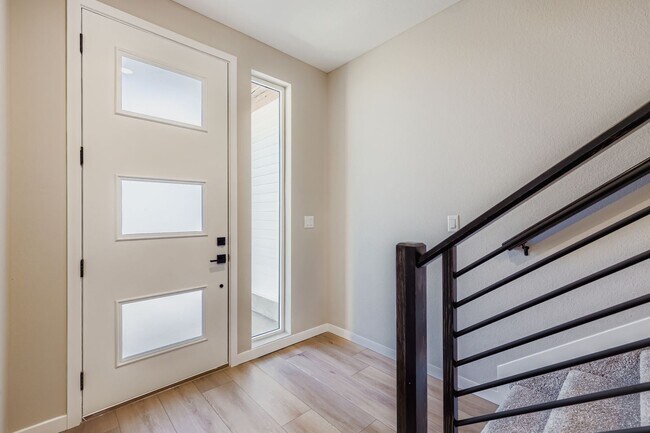 8307 Mount Kataka St, Littleton, CO 80125 - photo 5