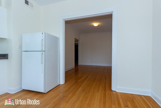 342 Park Ave unit A06C, Glencoe, IL 60022 - photo 3