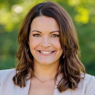 Mindy Hoover