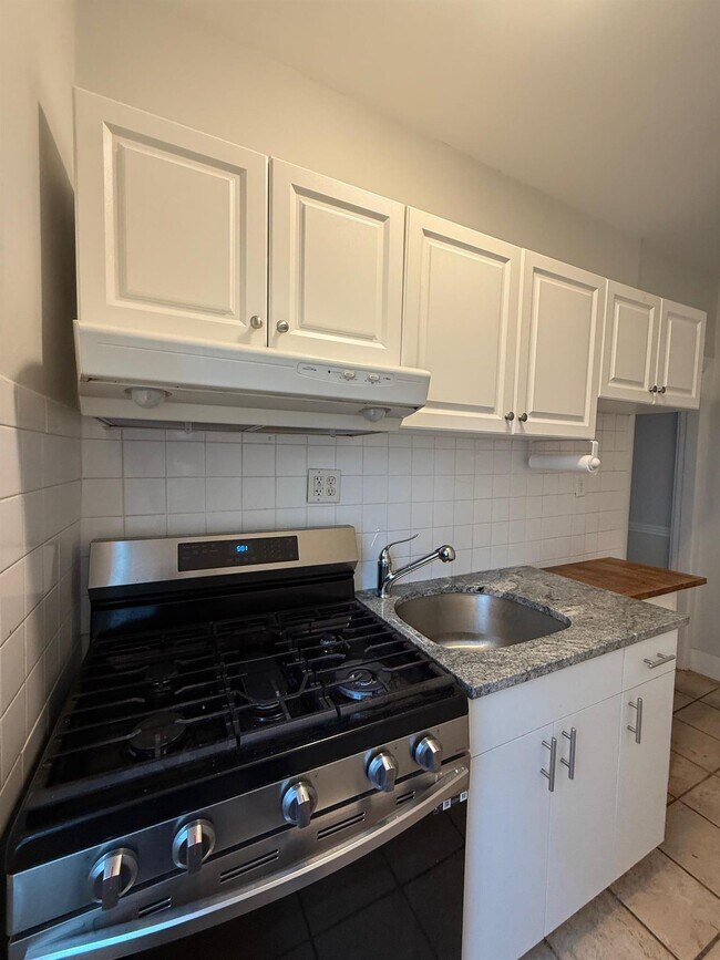 69 Raymond Ave Unit 69, Somerville, MA 02144