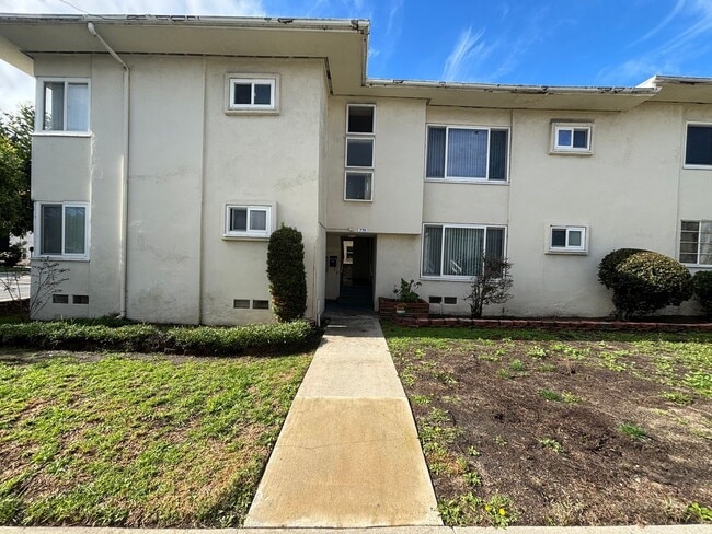 719-729 E Chevy Chase Dr unit 719 C, Glendale, CA 91205 - photo 3