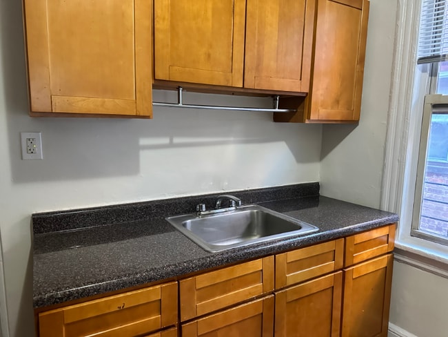 377 Madison St unit 10, Passaic, NJ 07055 - photo 4