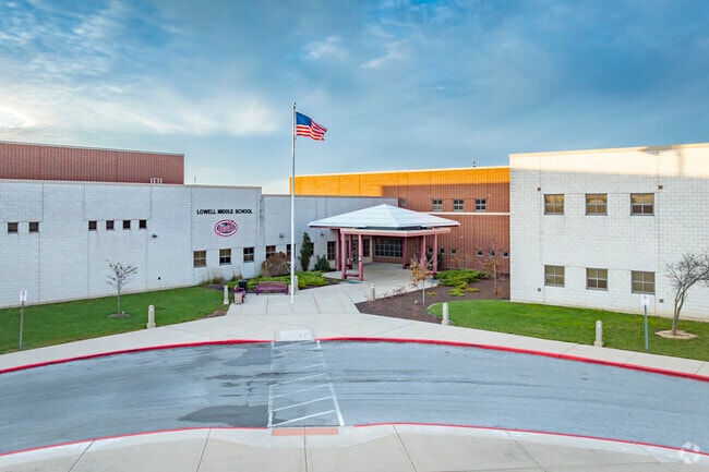 Lowell Middle School serves the students of Lowell, IN.