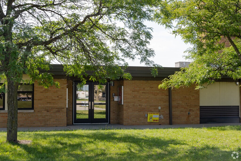 Atherton Van Y Vern Elementary School building in Burton.