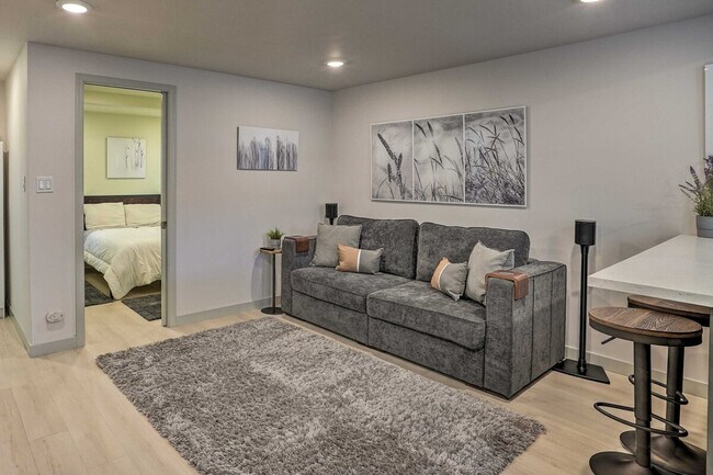 2715 Macarthur Blvd unit ID1305026P, Oakland, CA 94602 - photo 6