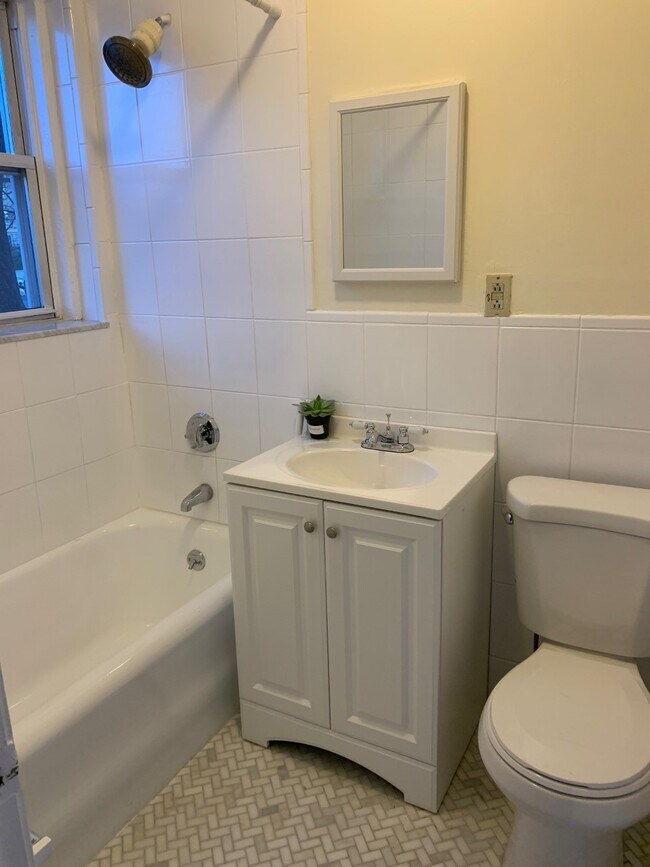 1607 Commonwealth Ave unit 9, Brighton, MA 02135 - photo 7