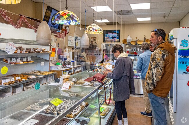Packanack Bakery is known for its crumb cakes and is a local favorite in Packanack Lake, NJ.