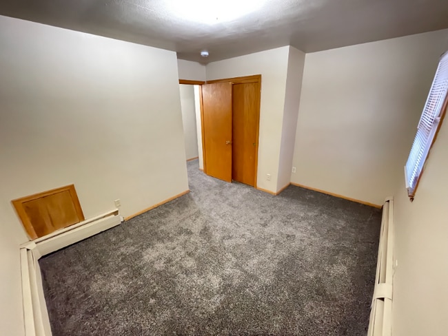 616 Ivy Ave E unit 1, Saint Paul, MN 55130 - photo 4