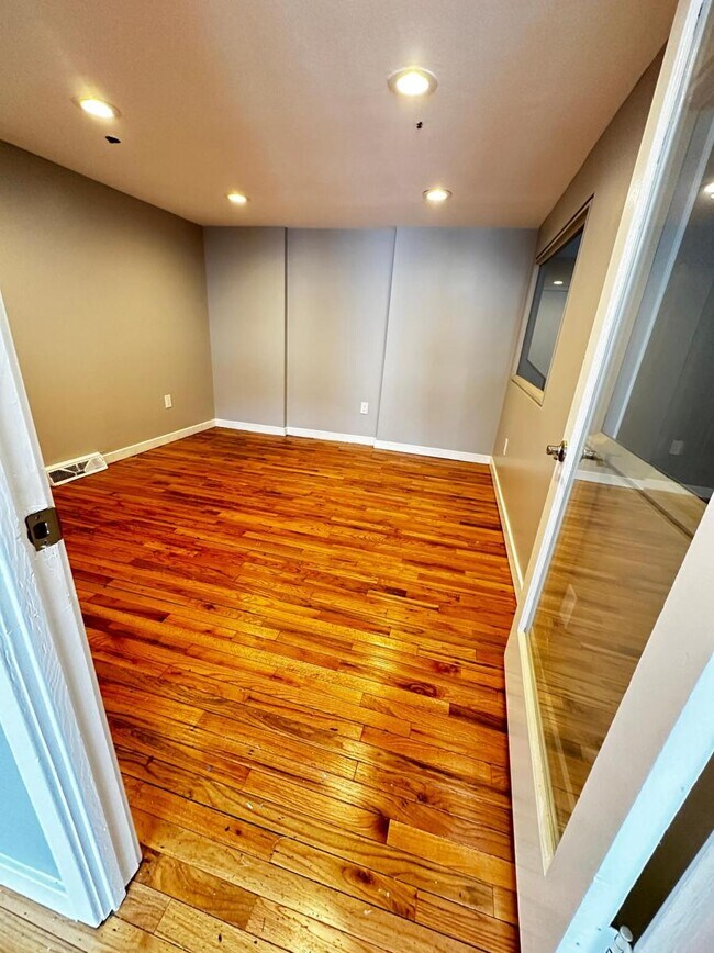 107 Arch St unit 1E, Philadelphia, PA 19106 - photo 6