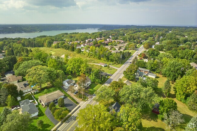 Webster residents are a 20-30 minute drive from downtown Rochester amenities.