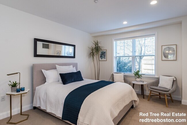 14 Saint Paul St unit 1, Brookline, MA 02446 - photo 7