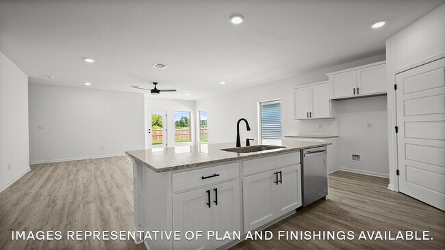 3503 Chien St, Zachary, LA 70791 - photo 4