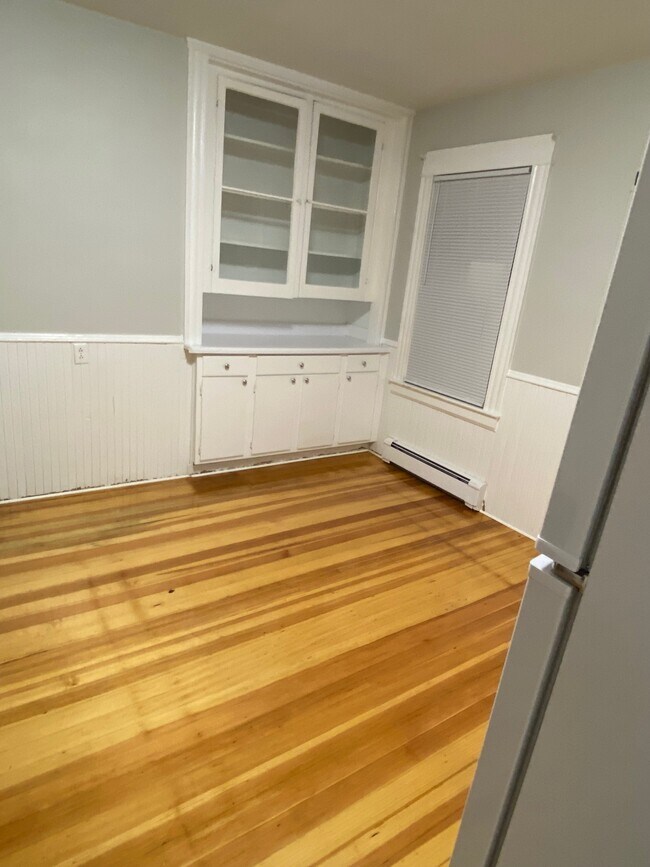 78 Fort St unit 1, East Providence, RI 02914 - photo 3