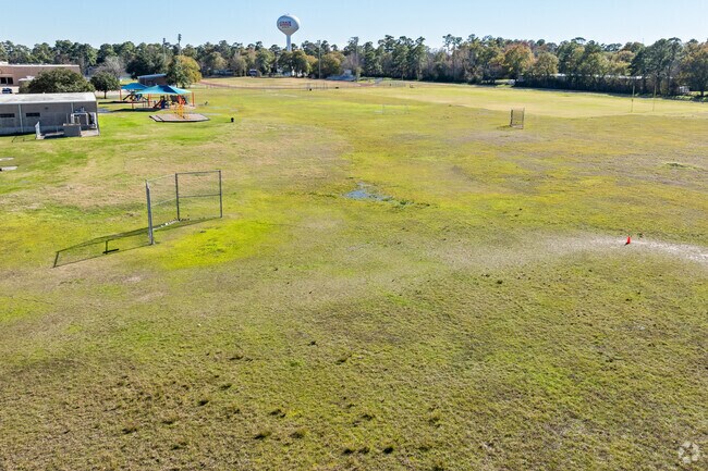 Benfer Elementary School's sports field accommodates a variety of sports and games.