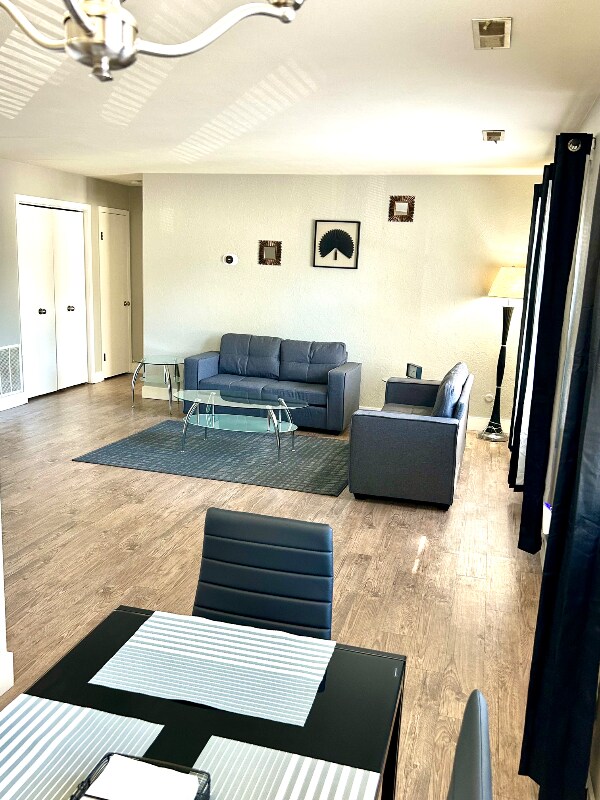 4028 N Illinois Ave unit 6, Peoria Heights, IL 61616 - photo 4