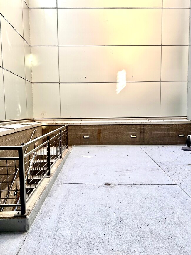 327 NW Park Ave unit 1C, Portland, OR 97209 - photo 6