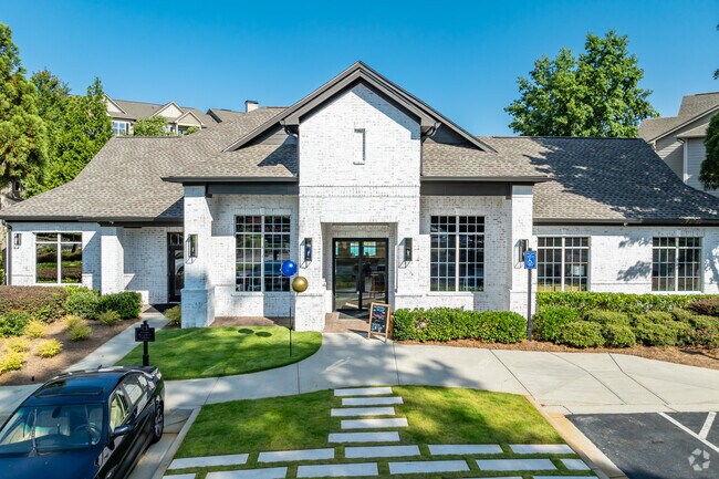 Wesley Kensington Apartments at Stonecrest, Stonecrest, GA 30038 - photo 6