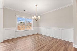 112 Rocky Maple Dr, King, NC 27021