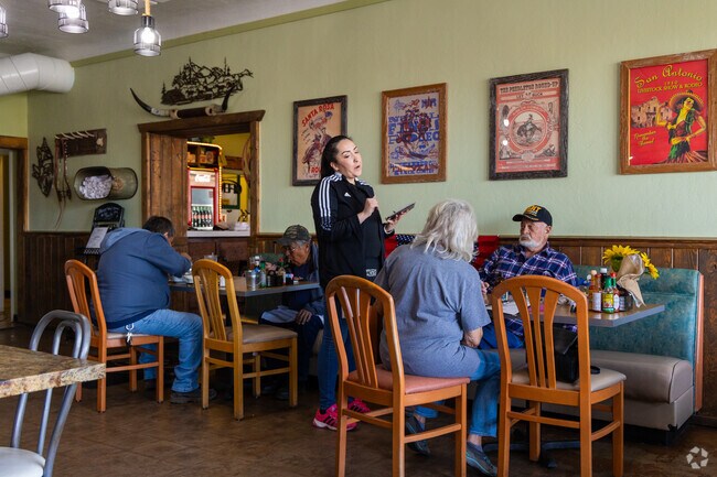 Grab breakfast or lunch in Show Low at Berie's Outlaw Roadhouse Eatery.