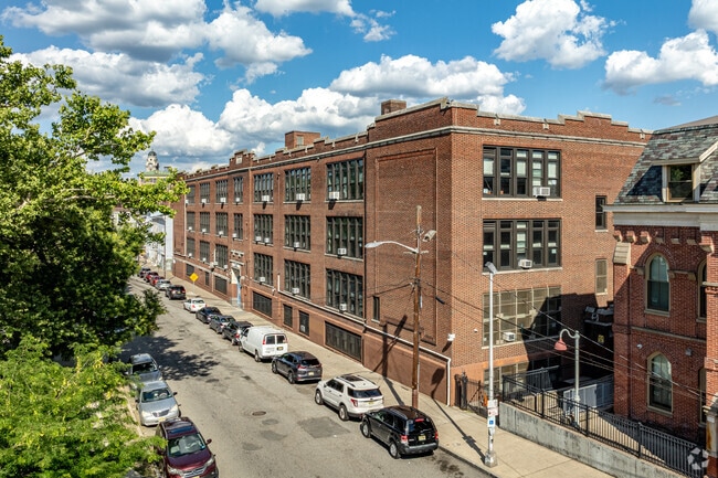 Paterson Public School No. 2 focuses on supporting early and middle education.