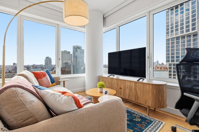 16 Dupont St unit FL22-ID1335340P, Brooklyn, NY 11222 - photo 2