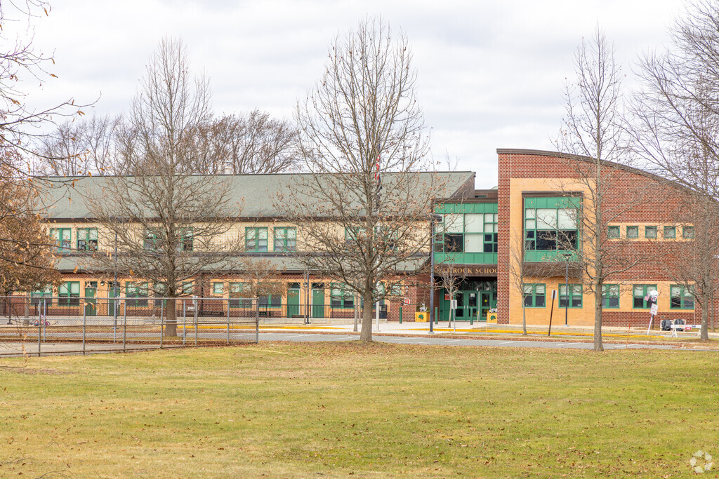 Shamrock Elementary School, Rankings & Reviews