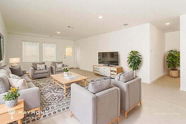 14903 Warwick Shire, San Antonio, TX 78254 - photo 5