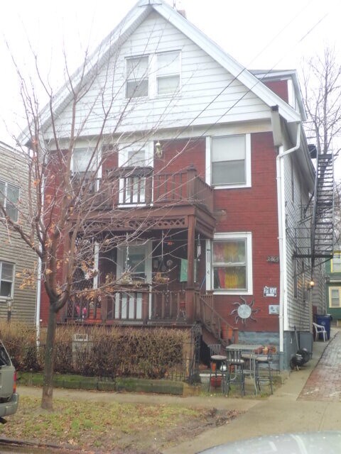 2065 Random Rd Unit 2nd Floor, Cleveland, OH 44106