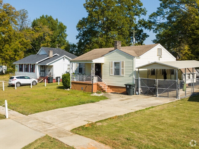 Craftsman style homes remain popular in Germania Park.