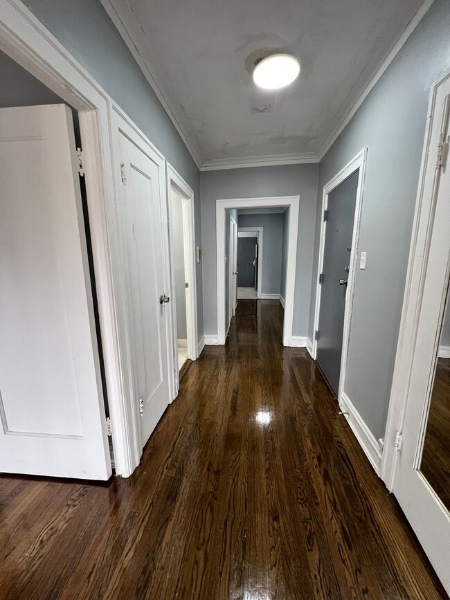 8004 S Eberhart Ave, Chicago, IL 60619 - photo 5