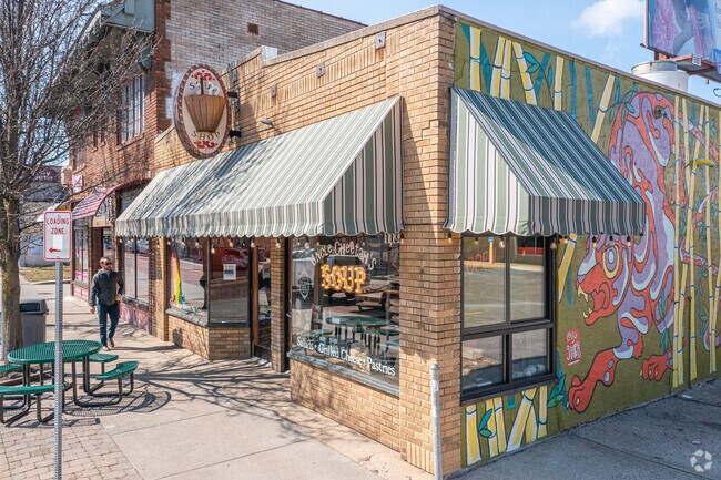 The Electric Cheetah Bistro on Wealthy Street